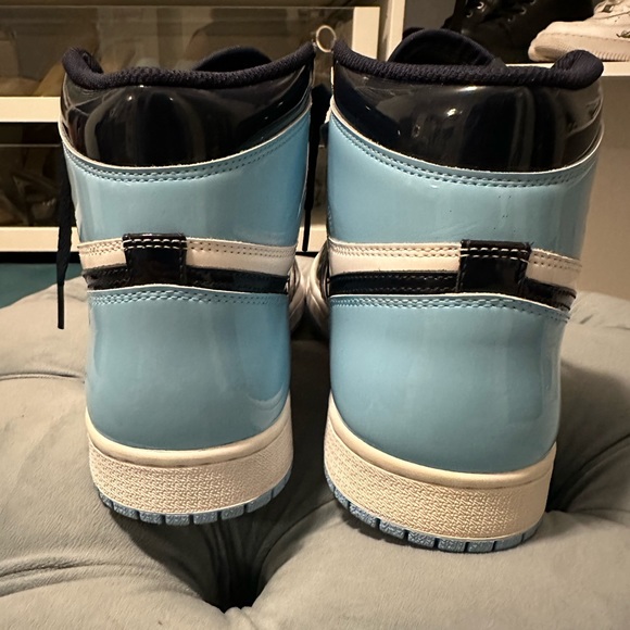 Air Jordan 1 Retro High OG 'Blue Chill' - Picture 2 of 3